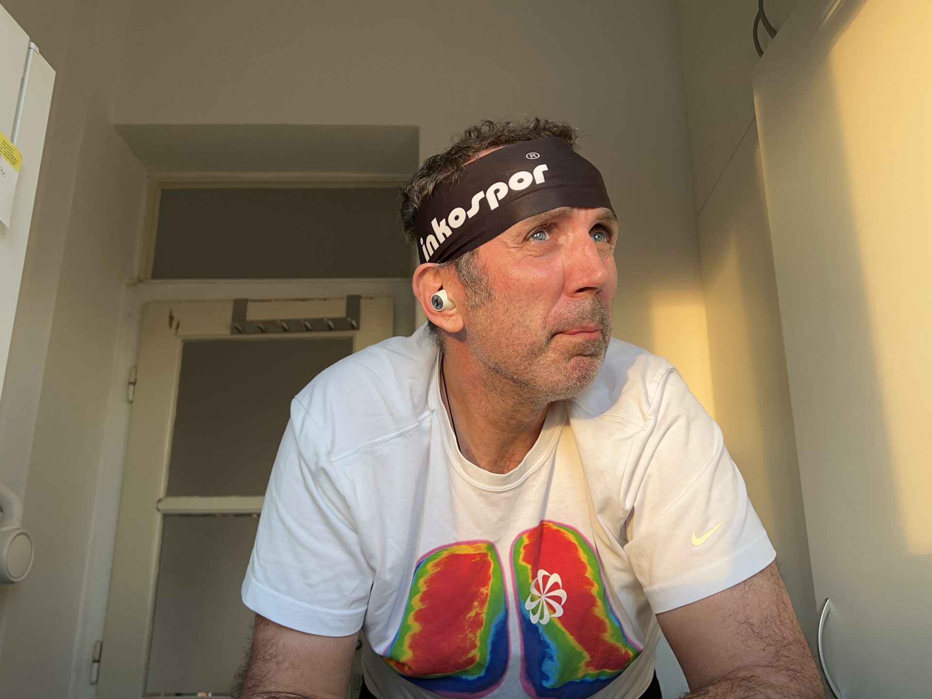 6CF57687-2AD4-4012-B4A6-A114D7237D02