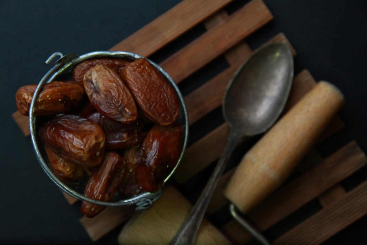 Datle jsou ideálním přírodním zdrojem energie (nejen) pro sportovce. Foto: Ishmael Dawson/Pexels