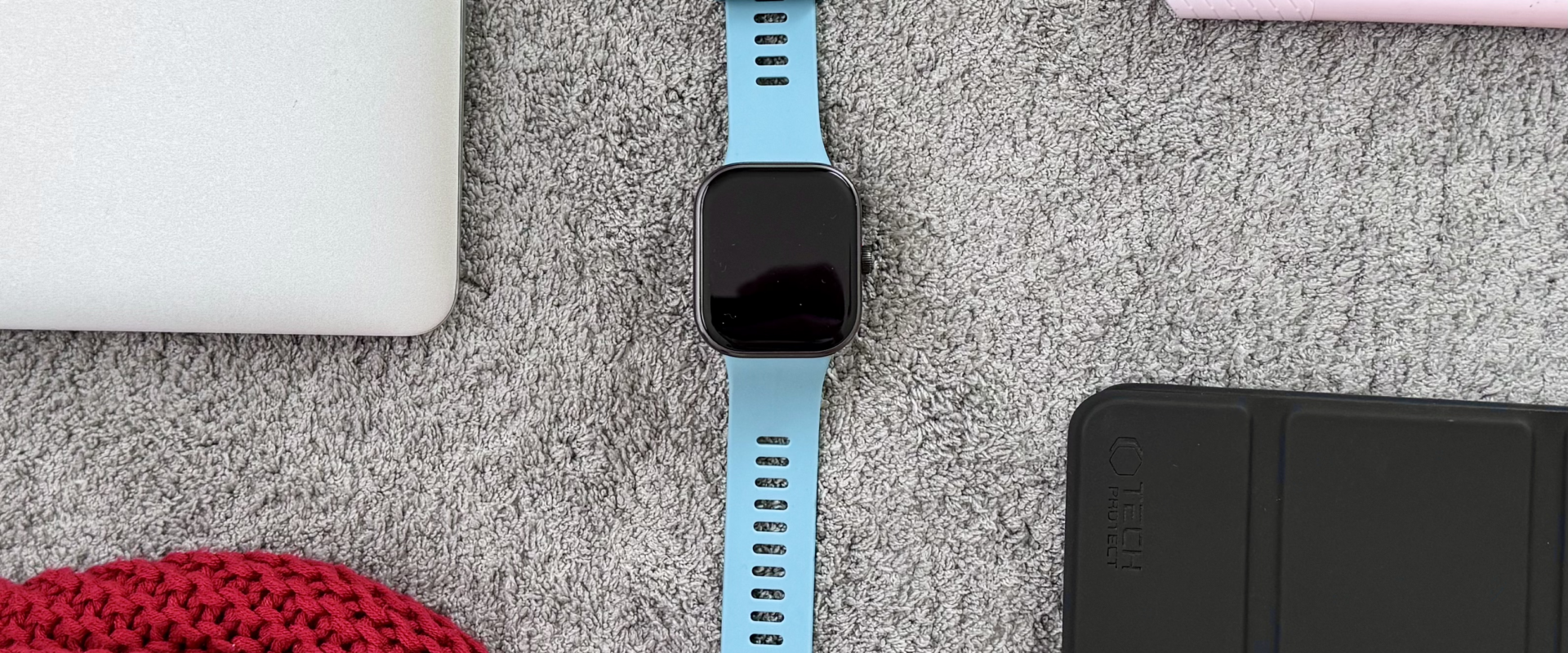 Xiaomi Redmi Watch 5 udělají parádu v kanceláři i při sportu. Foto: Veronika Dvořáková/Rungo