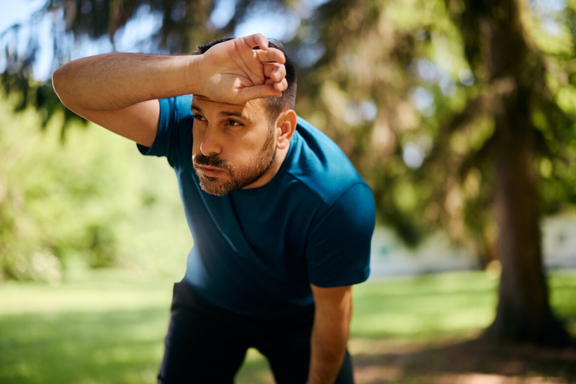 Uběhnout první kilometr nebývá snadné, ale nutně to nemusí být trápení. Foto: Drazen Zigic/iStock