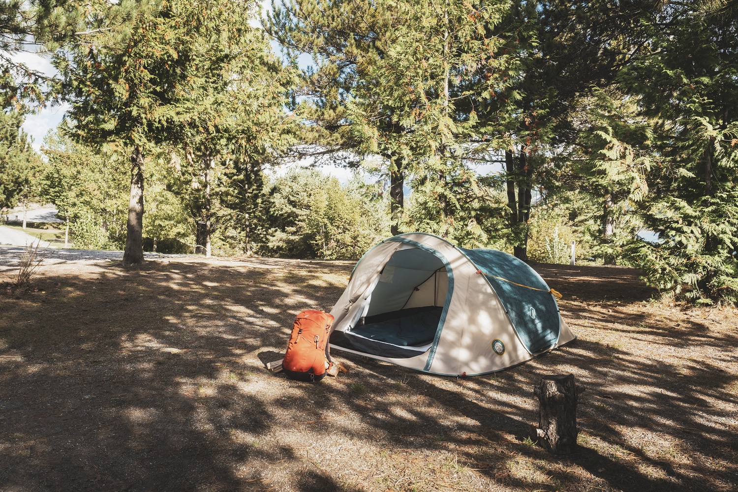 Samorozkládací stan