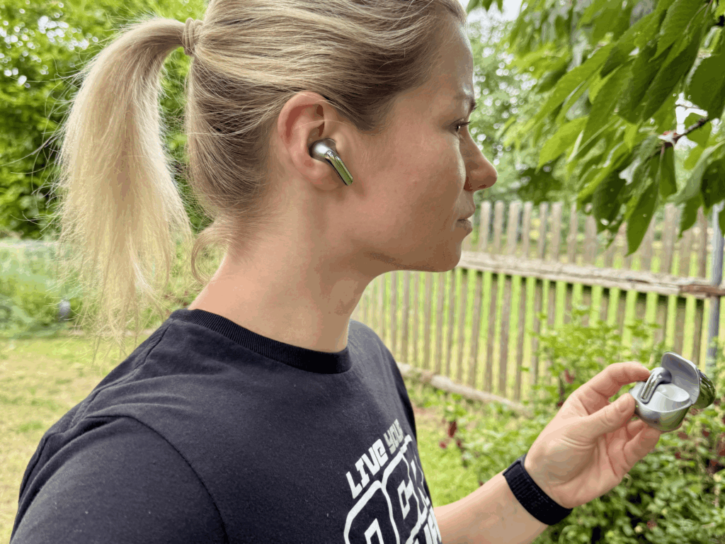 Sluchátka mi padla jako ulitá. Foto: Veronika Dvořáková/Rungo