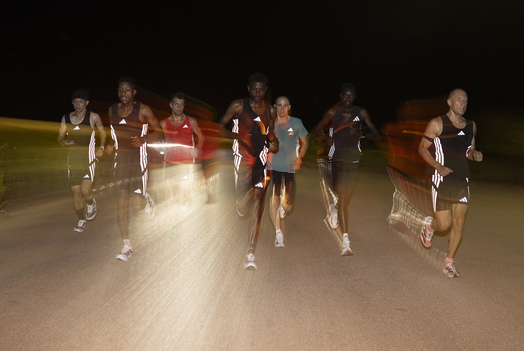 adidas Chasing 100 Nový rekord na 100 km