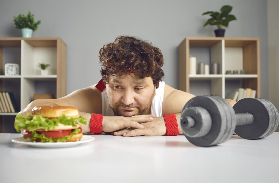 Nejím zdravě, takže se můžu vykašlat i na pohyb. Omyl! Foto: Lacheev/iStock