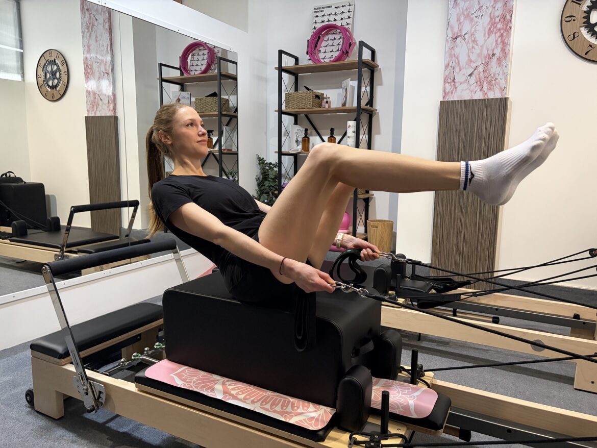 Pilates reformer
