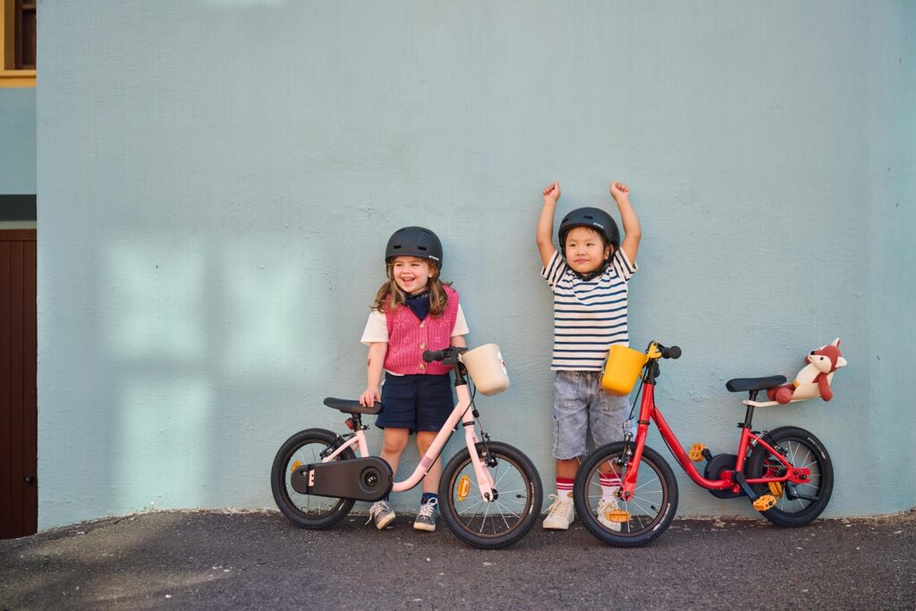 Odrážedlo 2v1 Discover 900